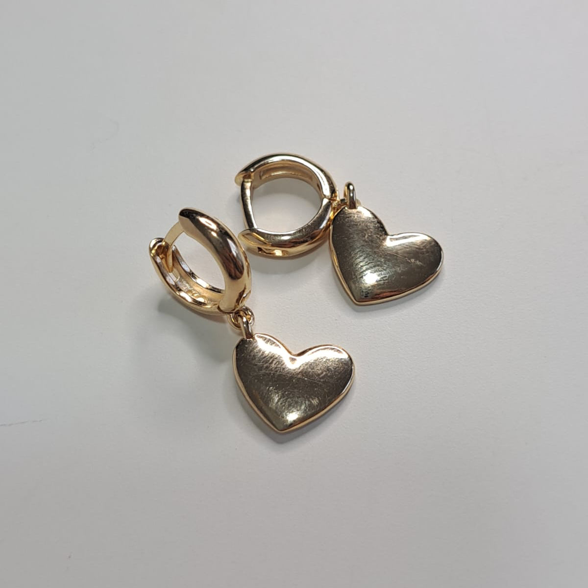 Brinco Infantil Argola Pingente de Coração