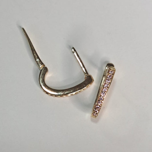 Brinco Infantil Argola em U Zircônias Champanhe