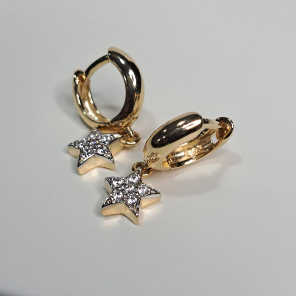 Brinco Infantil Argola Estrela