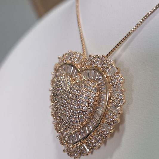 Colar Queen Coração Zircônias Dourado