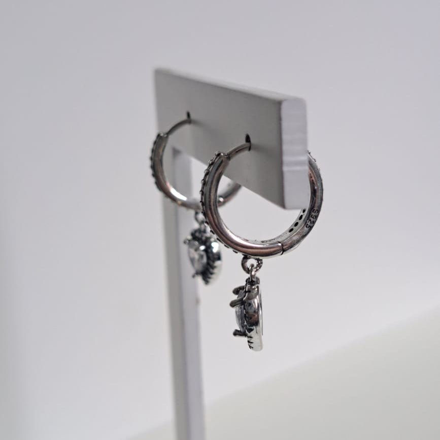 Brinco Argola Coleção Dora Coração Zircônia Cravejado