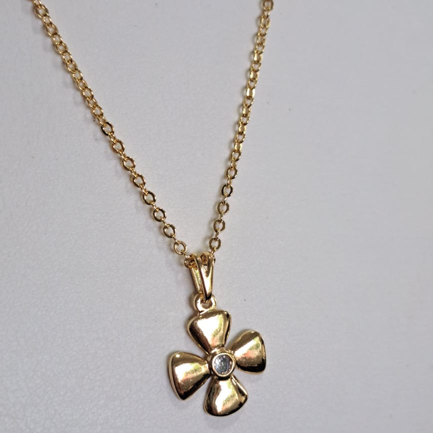 Colar Trevo Dourado CD