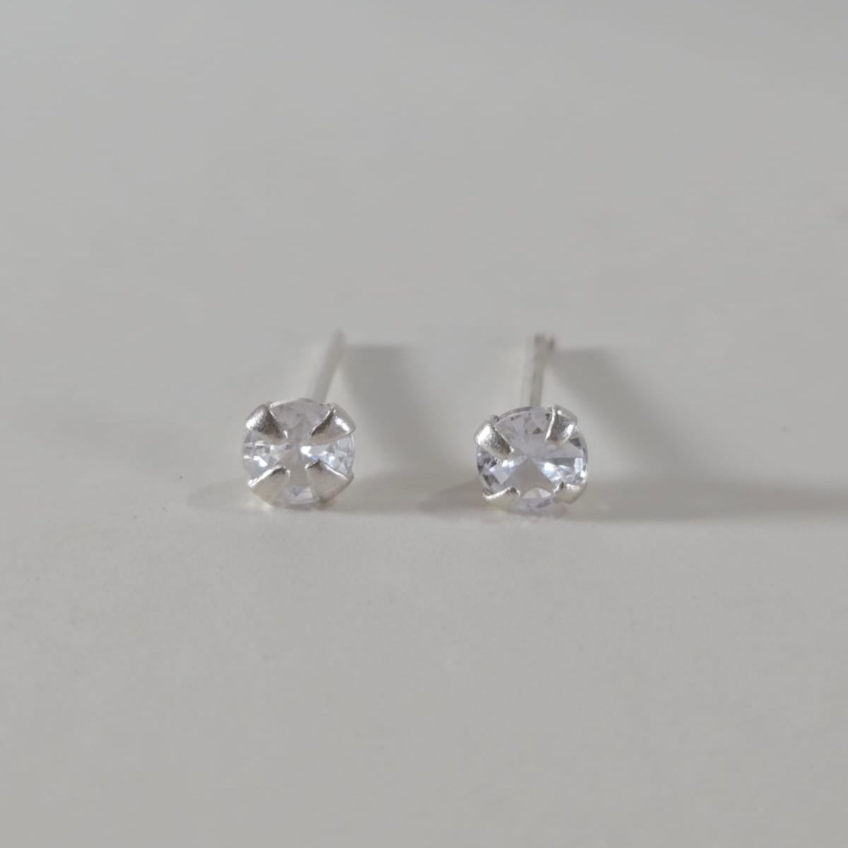 Ponto de Luz 4mm Prata