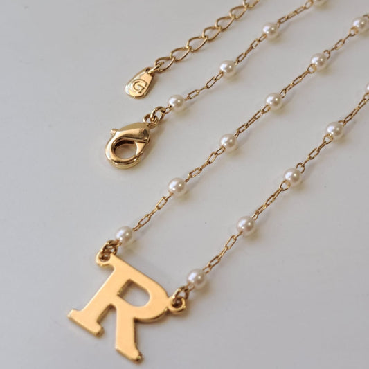 Colar Inicial R com Pérola