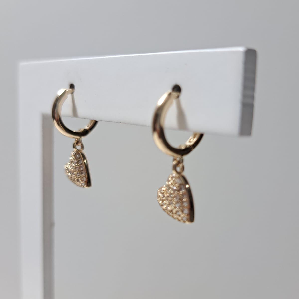 Brinco Argola Coração Zircônias