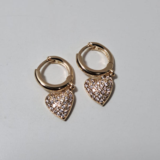 Brinco Argola Coração Zircônias