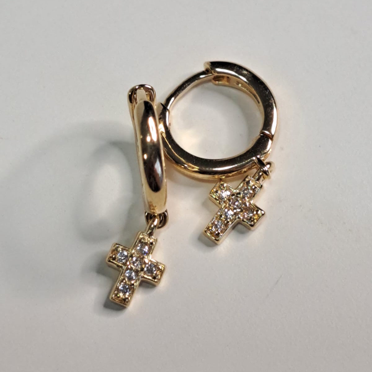 Brinco Infantil Argola Cruz Zircônias