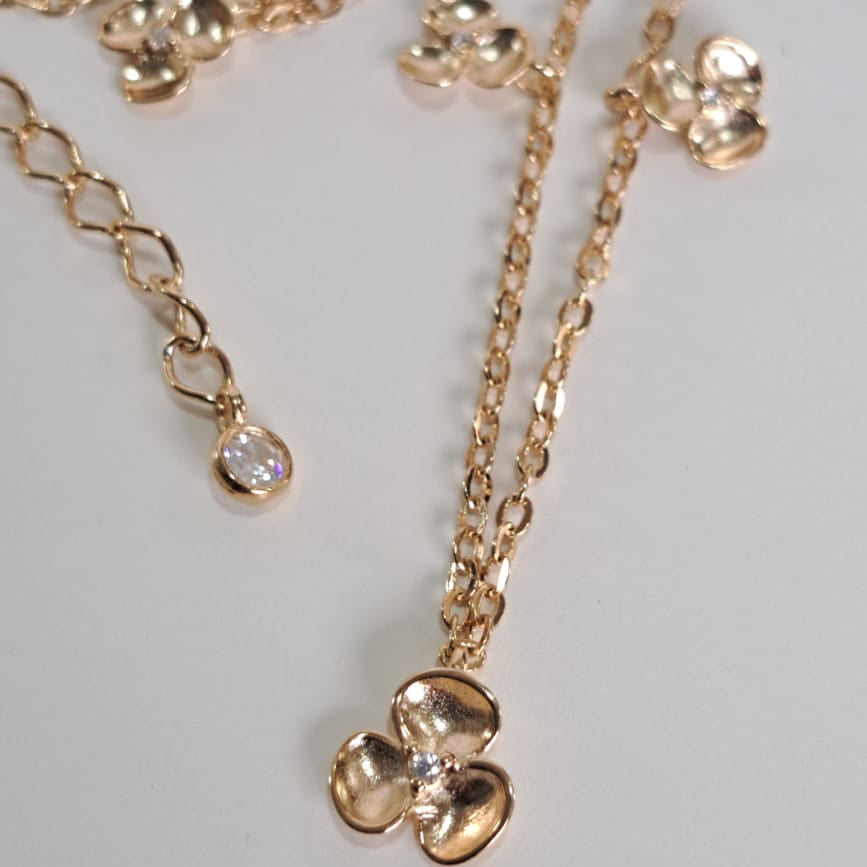 Colar Infantil Orquídeas