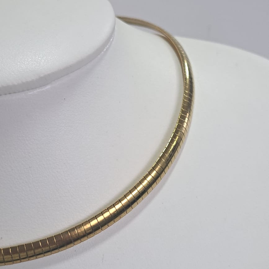 Chocker Snaker Laminada Dourada