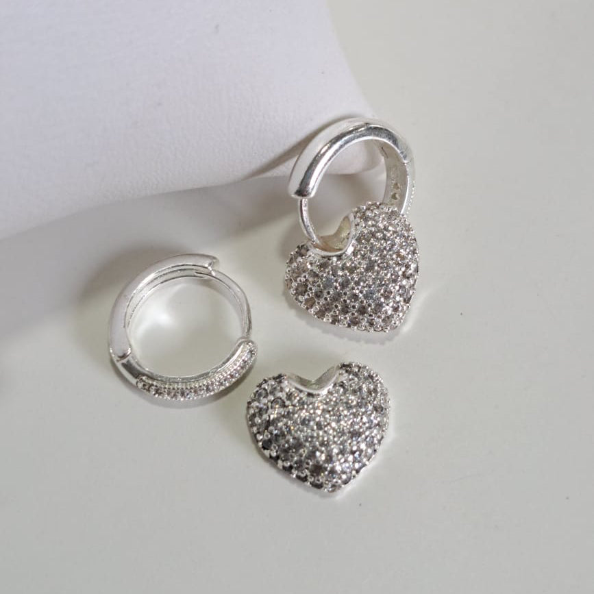 Brinco Coração Cravejado PL