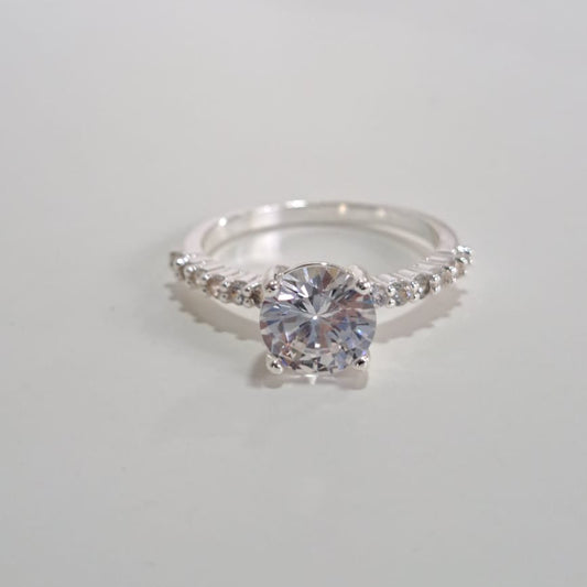 Anel Solitário Cravejado Lateral PL