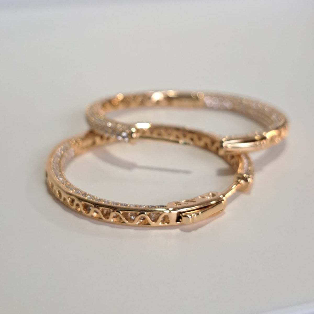 Brinco Argola Cravejado Duplo Dourada