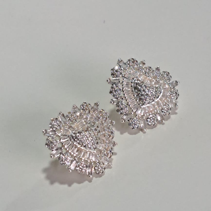 Brinco Queen Zircônias PL