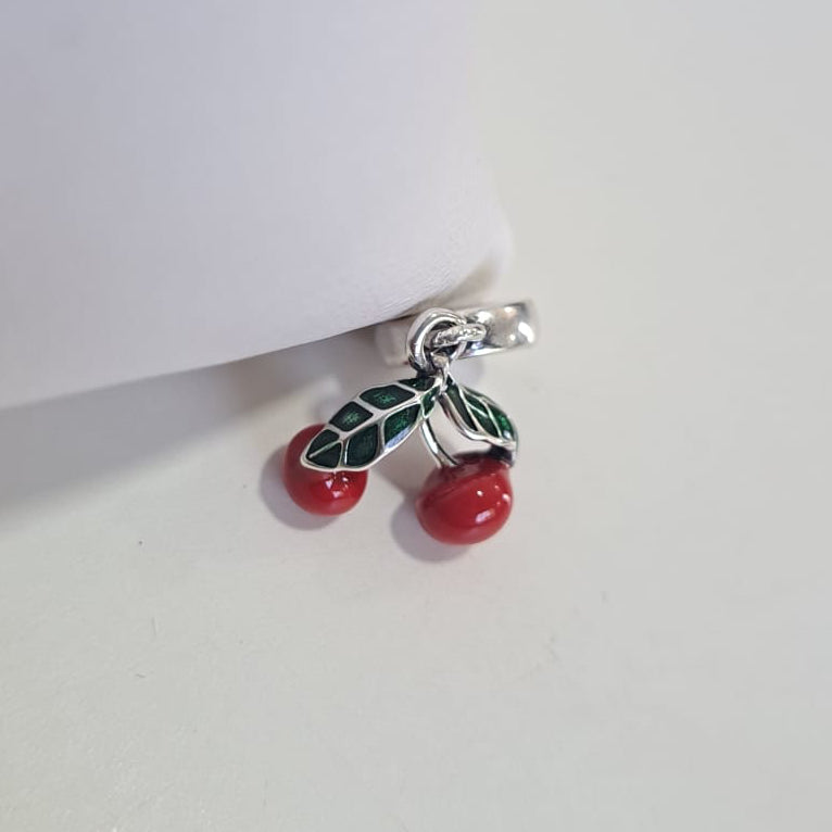 Berloque Coleção Dora Cerejas