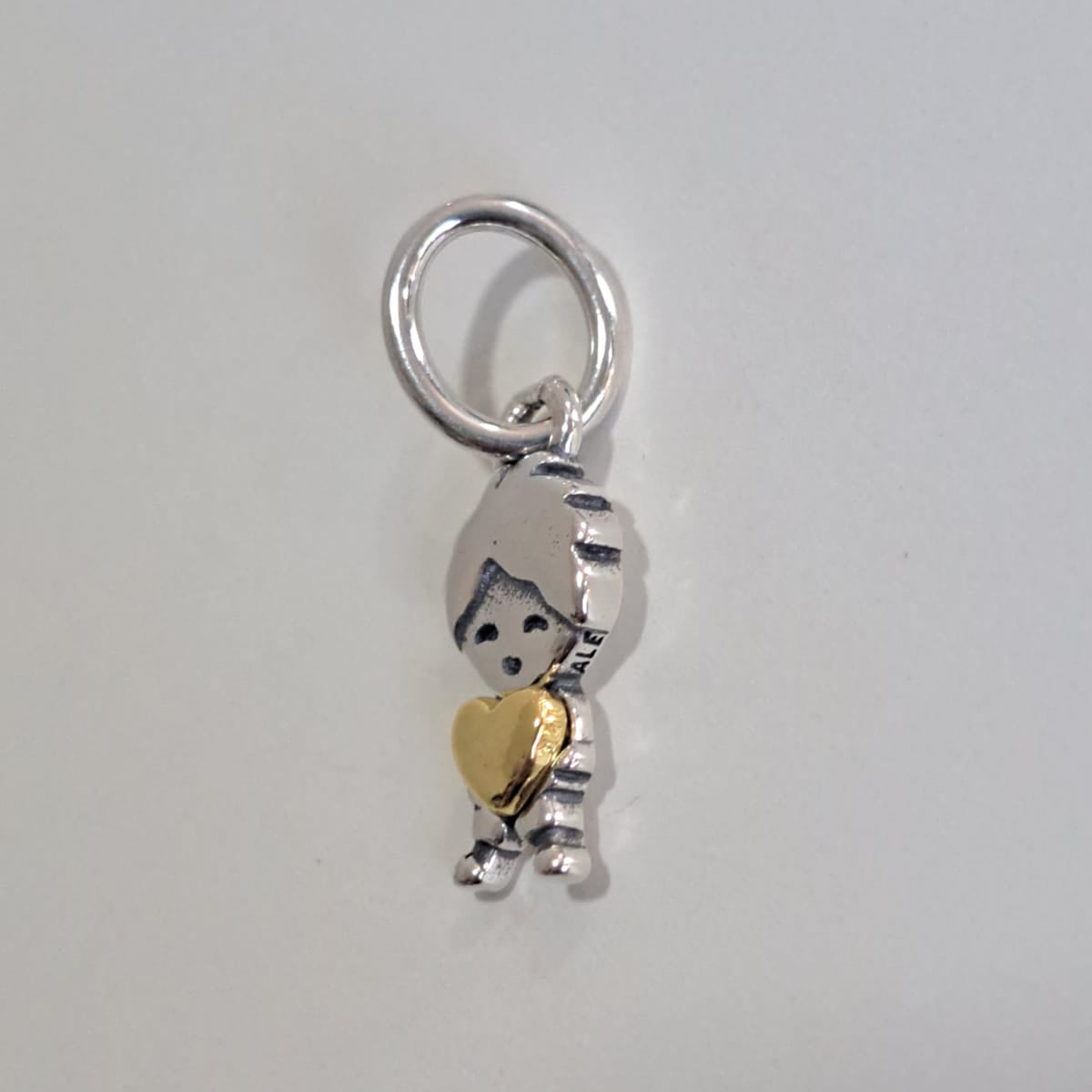 Berloque Coleção Dora Menino Coração Dourado