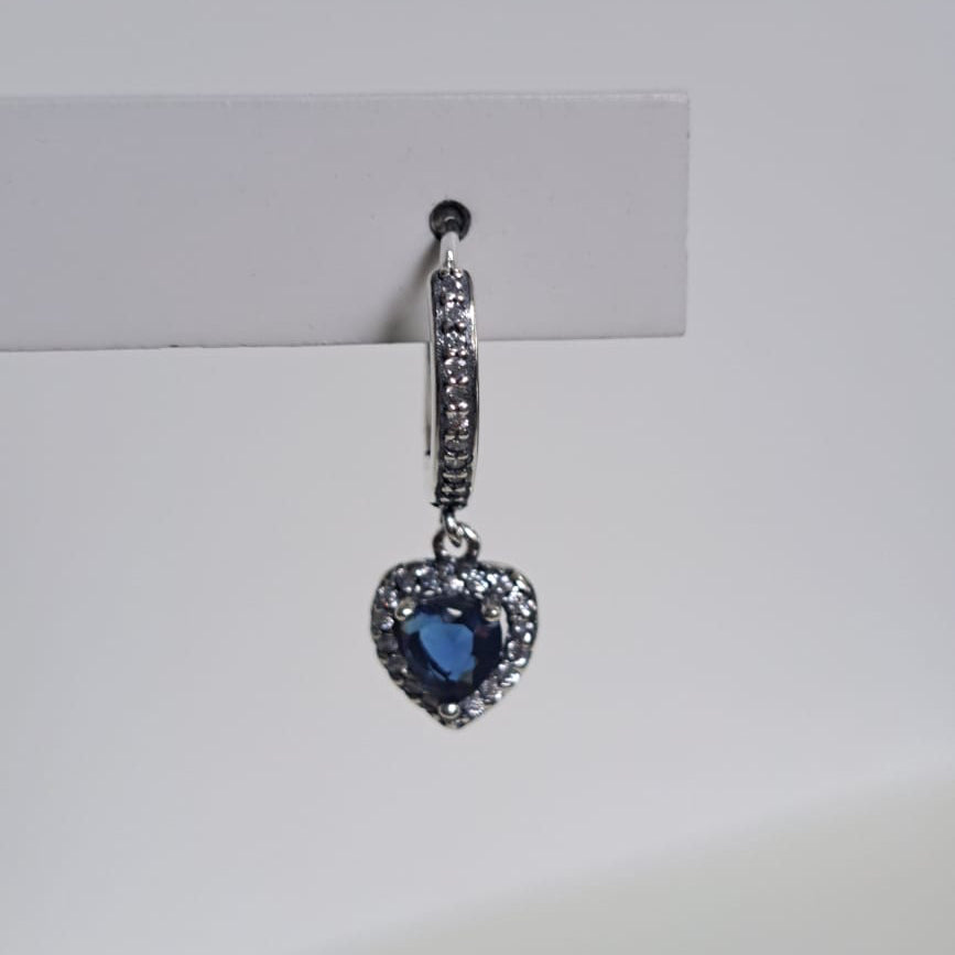 Brinco Argola Coleção Dora Coração Azul Cravejado