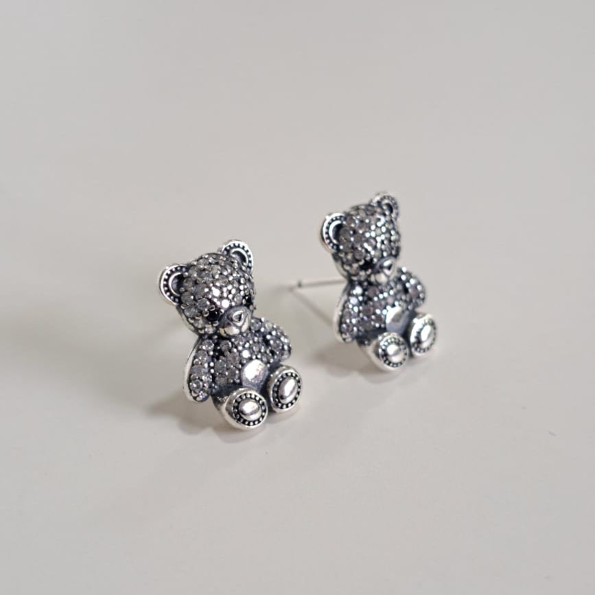 Brinco Coleção Dora Urso Cravejado