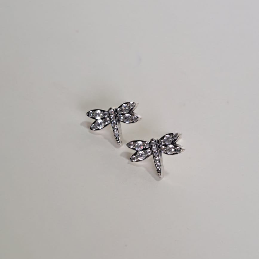 Brinco Coleção Dora  Coração Zircônias