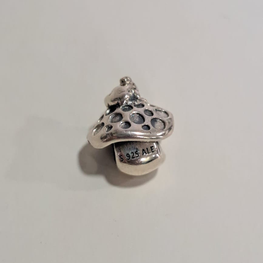 Berloque Coleção Dora Cogumelo