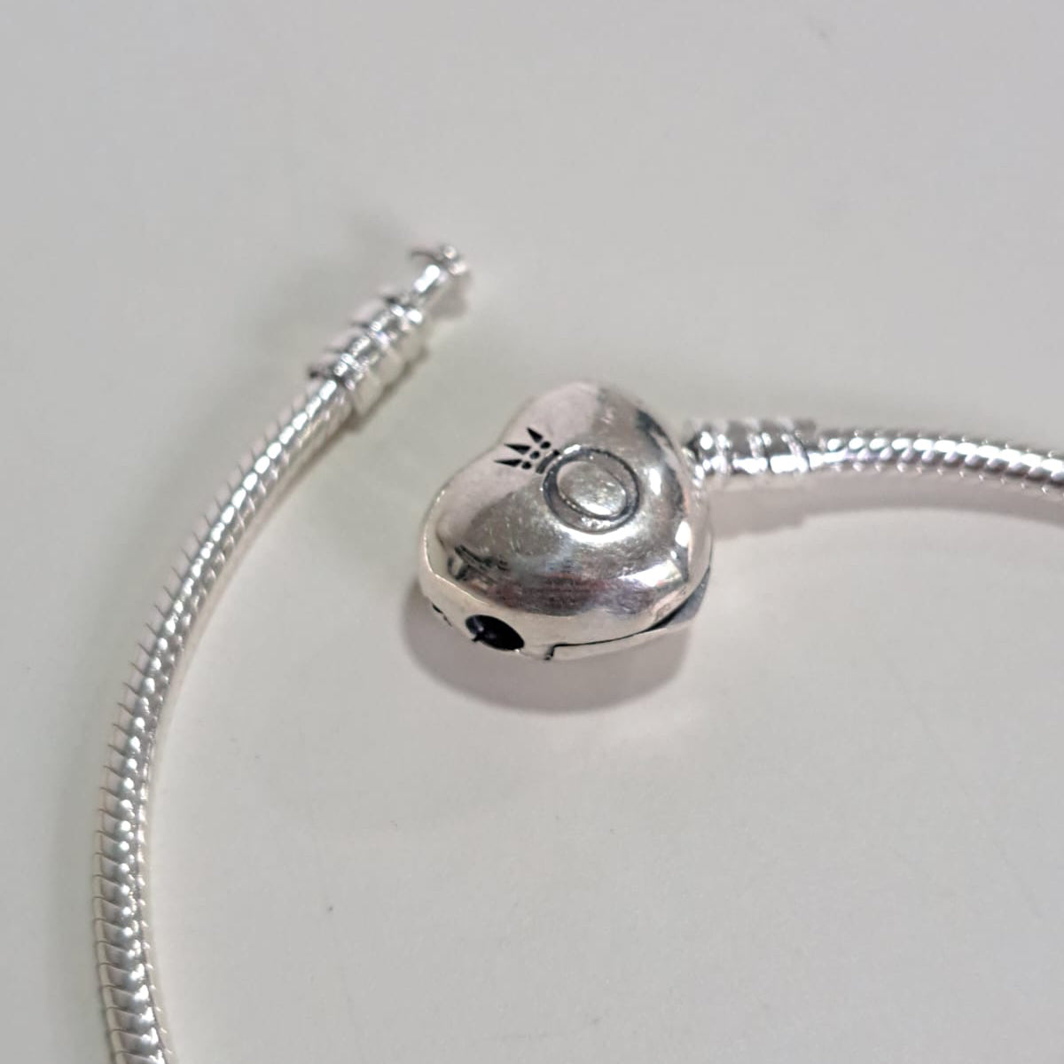 Pulseira Coleção Dora Fecho Coração