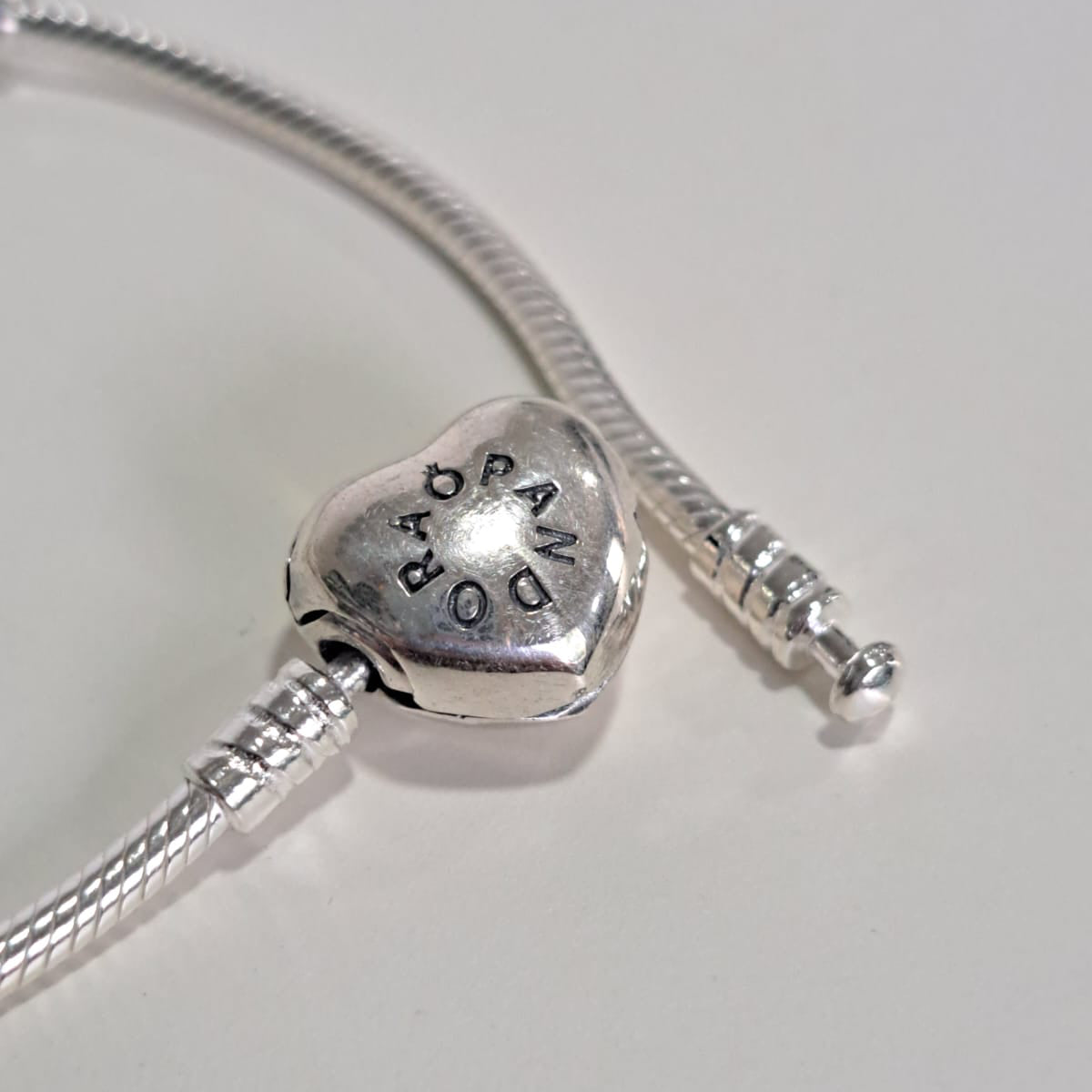 Pulseira Coleção Dora Fecho Coração