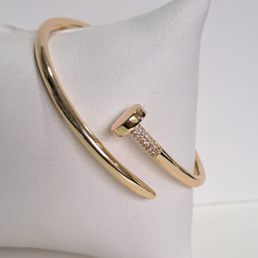 Bracelete Prego  Cravejado