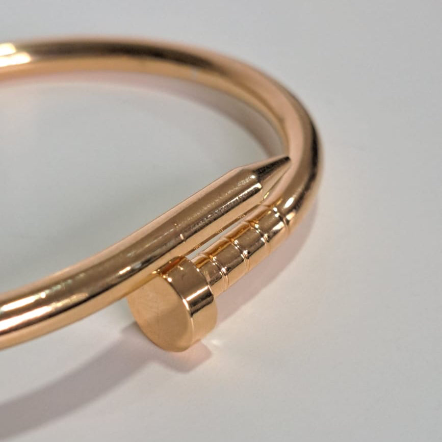 Bracelete Prego Click Dourado