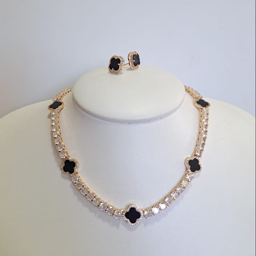 Conjunto Especial Flor VC Preto Zircônias