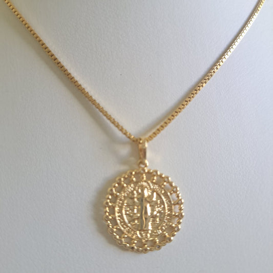 Colar Religiosos São Bento Arabesco em Zircônias